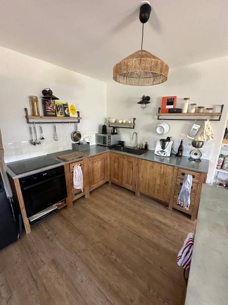 Réhabilitation d’un T2 en T4 bis avec ateliers sur-mesure à Chamelet près de Lyon